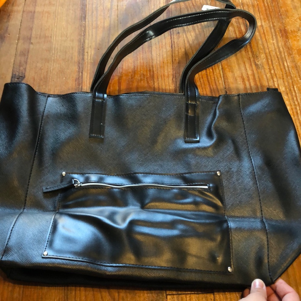 Black tote